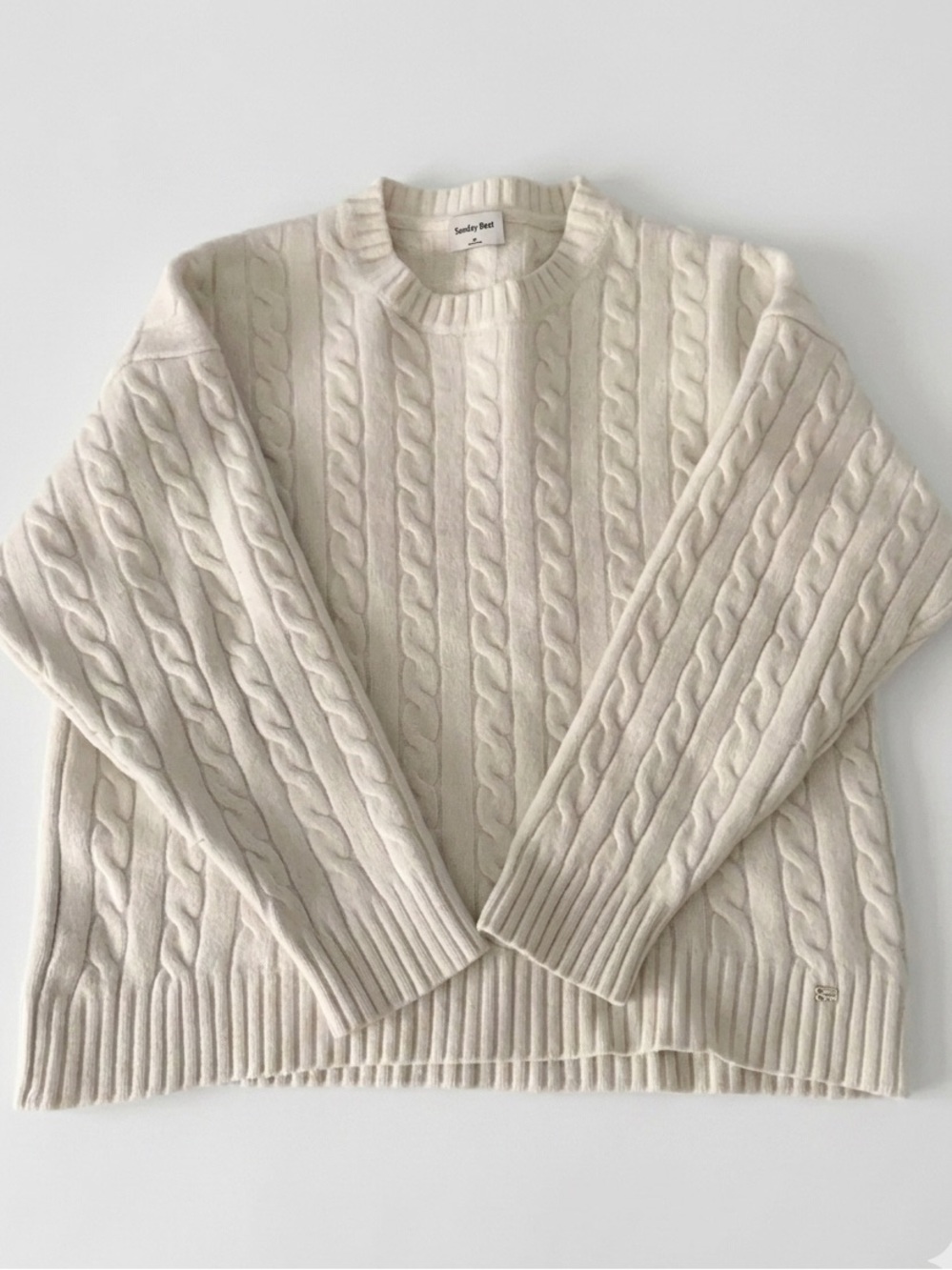 Aritzia Sunday Best Off-White Merino Wool Cable Knit Sweater